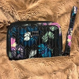 EUC Lug Rodeo RFID Wallet in Bloom Black